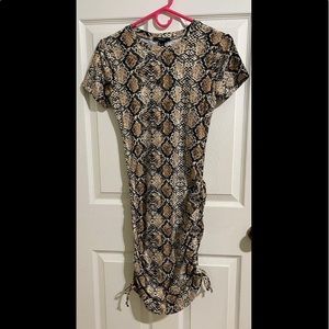 Forever 21 bodycon snake skin print dress
